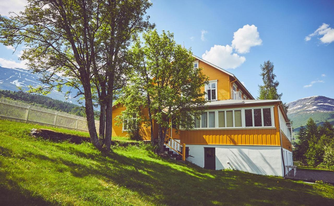 Sommerhotellet Vang I Valdres Buitenkant foto